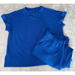 Royal Blue Geometric Embossed Matching Lounge Set Shirt Pants Womens M